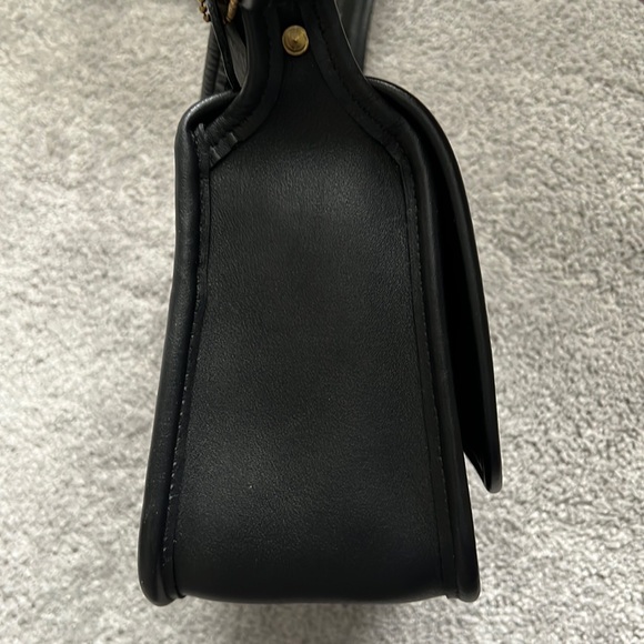 *SOLD* Vintage Coach Black Legacy Small Flap 9965 - Picture 5 of 15